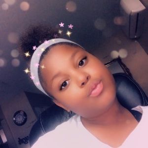 Meet your Posher, Janice